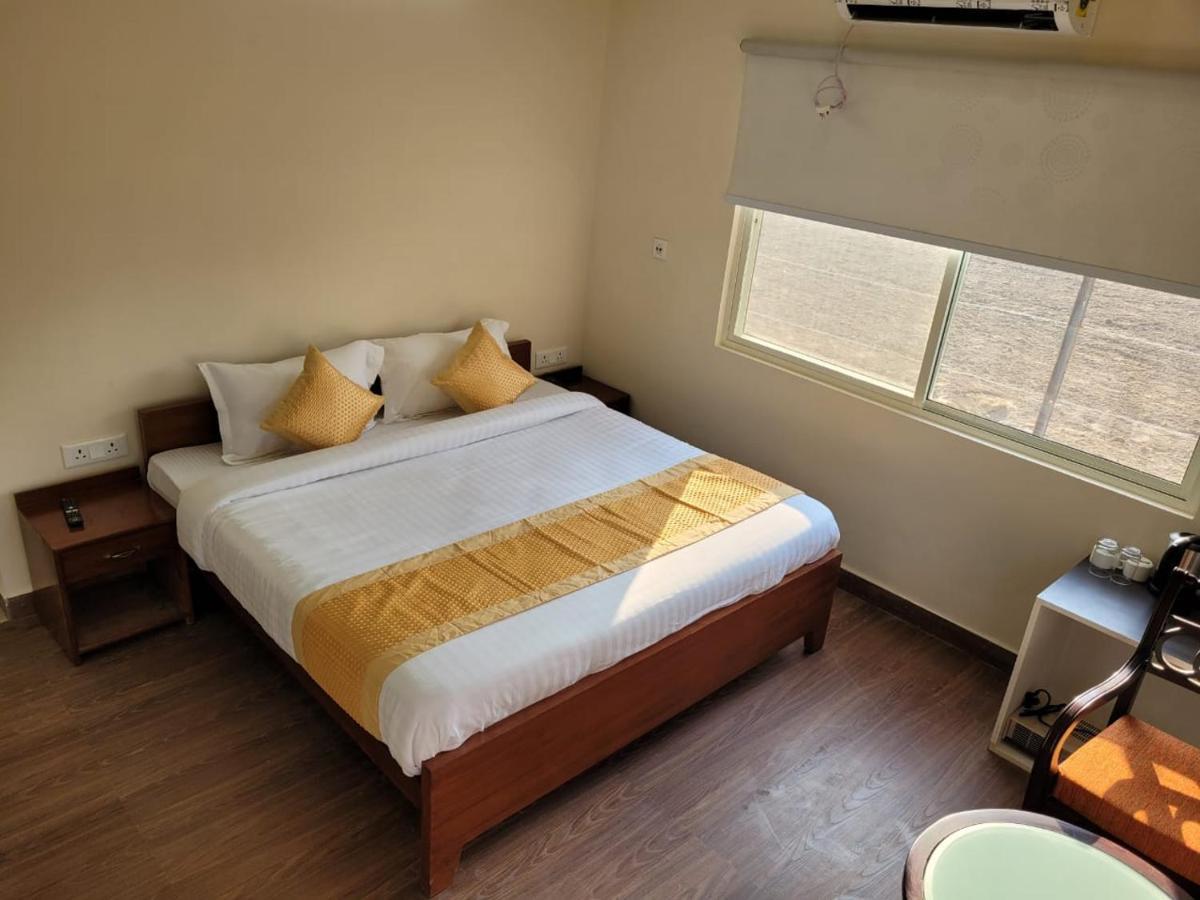 Corbett Veda Inn Ramnagar  Ngoại thất bức ảnh