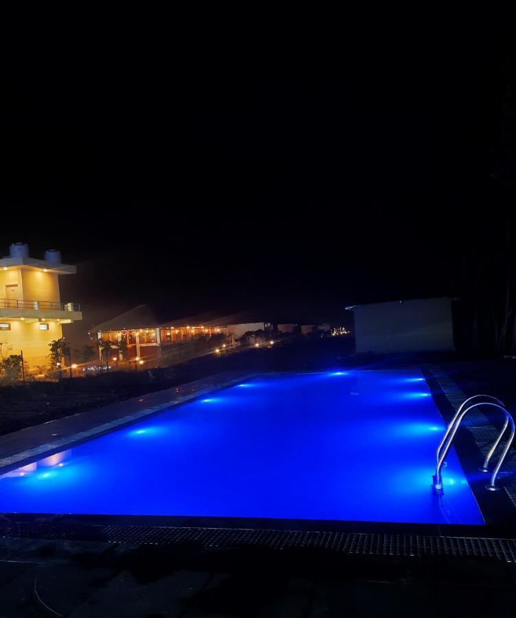 Corbett Veda Inn Ramnagar  Ngoại thất bức ảnh